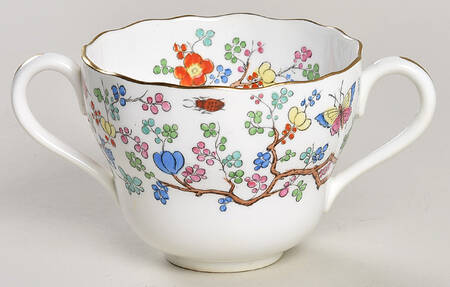 Shanghai Footed Bouillon Cup