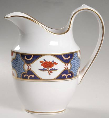 Shima Border Jug