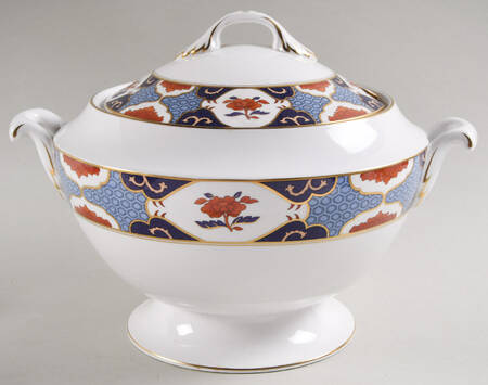 Shima Border Tureen &  Lid by Spode
