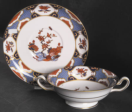 Shima Footed Cream Soup Bowl & Saucer Set