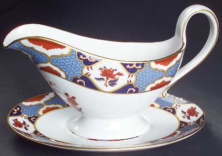 Shima Gravy Boat & Underplate