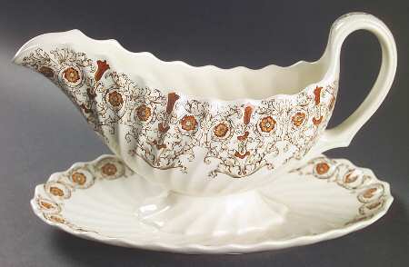 Sorrento Gravy Boat with Attached Underplate