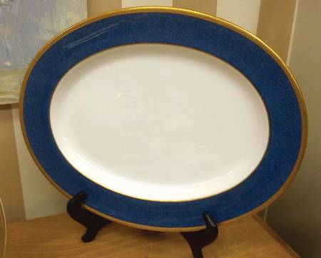 A190 15" Oval Serving Platter