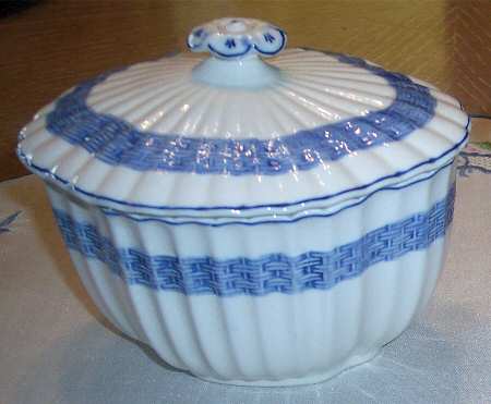 SP64 Sugar Bowl & Lid