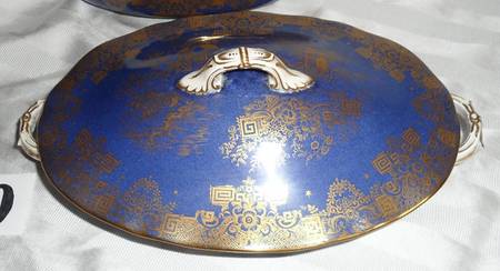 Spode's Garden Blue and Gold Bouillon Cup