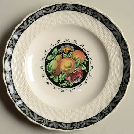 Spode's Tudor Saucer