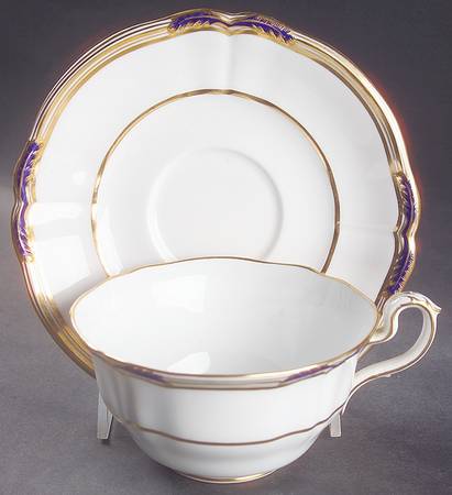 Stafford Blue Leaf Oversized Cup & Saucer Set
