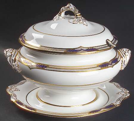 Stafford Blue Leaf Tureen & Lid w/Underplate