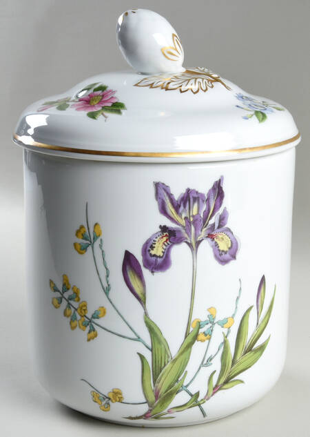 Stafford Flowers Large Oven To Table Canister & Lid