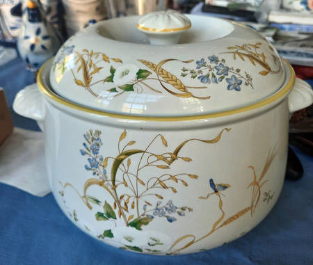 Summer Harvest 2 Qt Round Covered Casserole