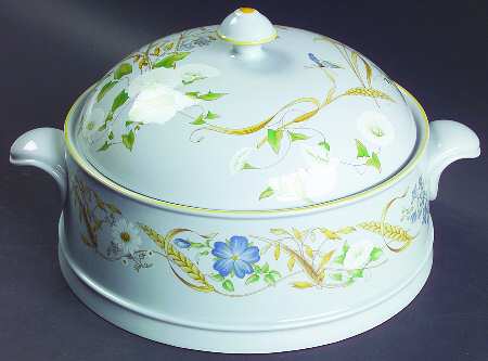 Summer Harvest 1.75 Qt Round Covered Casserole
