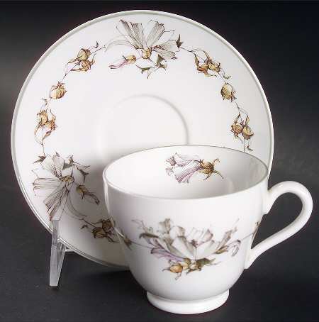 Summerfield Footed Cup & Saucer Set