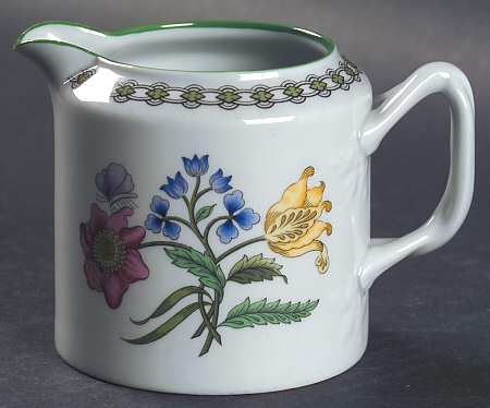 Summer Palace (Fine Stone) Creamer