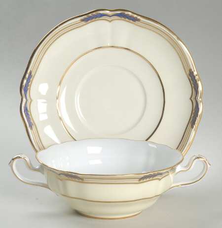 Sutherland Footed Cream Soup Bowl & Saucer Set