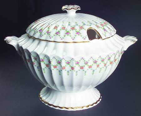 Tiara Tureen &  Lid