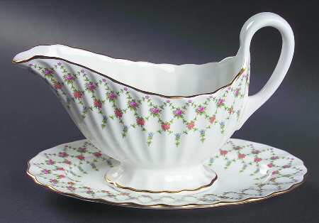 Tiara Gravy Boat & Underplate