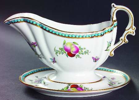 Trapnell Gravy Boat & Underplate