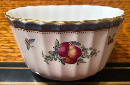 Trapnell Sprays  (ENGLAND) Oval Open Sugar Bowl