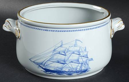 Trade Winds Blue 2 Qt Round Covered Casserole No Lid
