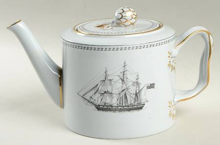 Trade Winds Black Teapot & Lid