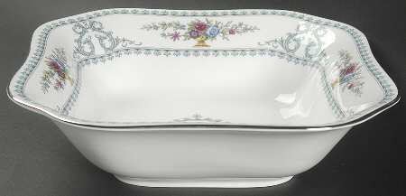 Versailles 9" Square Vegetable Bowl
