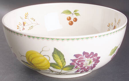 Victoria 9" Salad Serving Bowl