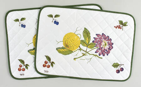 Victoria (Set of 2) Rectangular Quilted Cloth Placemat