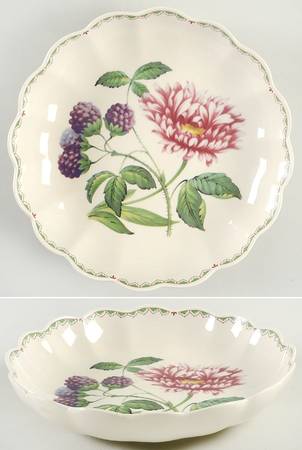 Victoria Medium Round Fluted Bowl