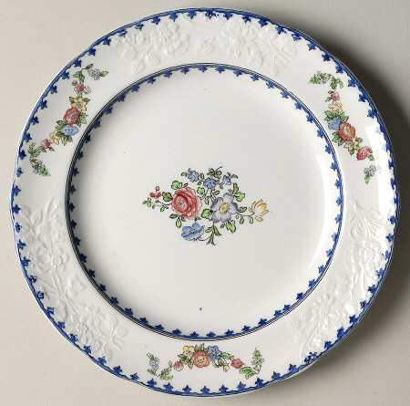 Vienna (Floral Center) Luncheon Plate