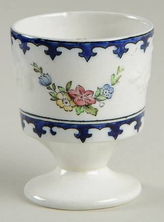 Vienna (Floral Center) Single Egg Cup