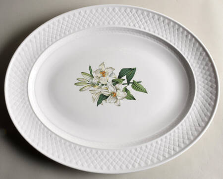 Virginia (Bone, Newer) 17" Oval Serving Platter