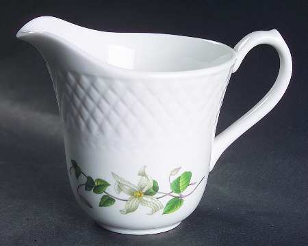 Virginia (Bone, Newer) Creamer