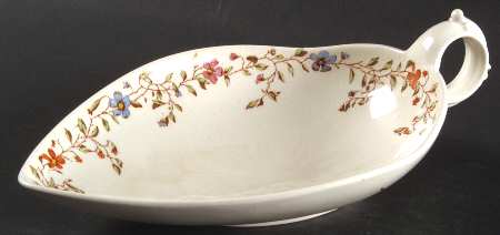 Wicker Dale Strawberry Dish