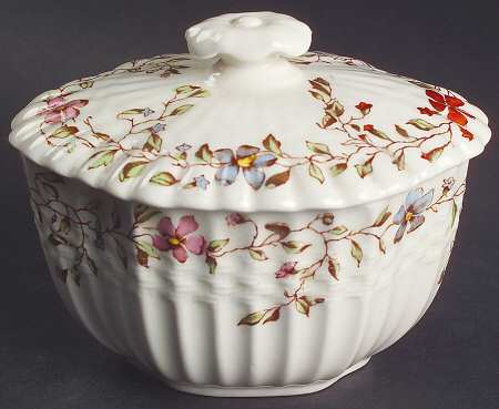 Wicker Dale Mini Sugar Bowl & Lid
