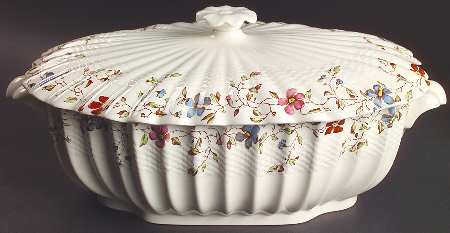 Wicker Dale Oval Tureen & Lid