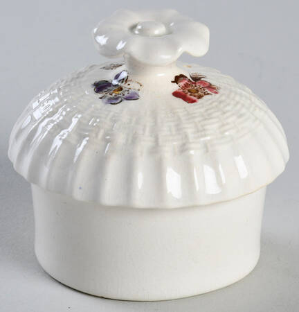 Wicker Lane (Basket Weave) Lid To Unknown Base