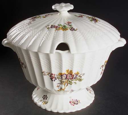 Wicker Lane (Basket Weave) Tureen &  Lid