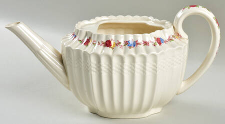 Wicker Rose Teapot No Lid