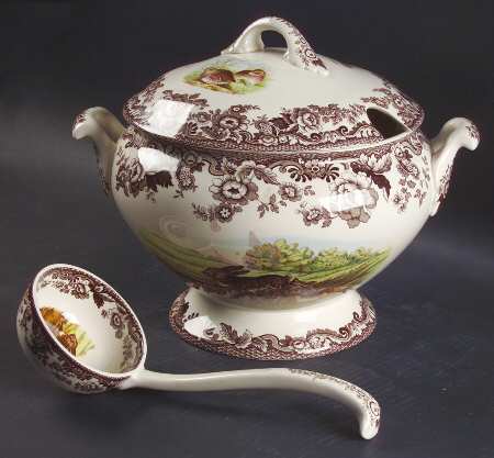 Woodland Tureen & Lid w/Ladle