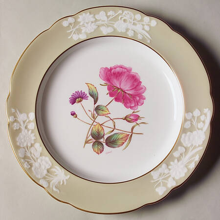 Y2855 Luncheon Plate