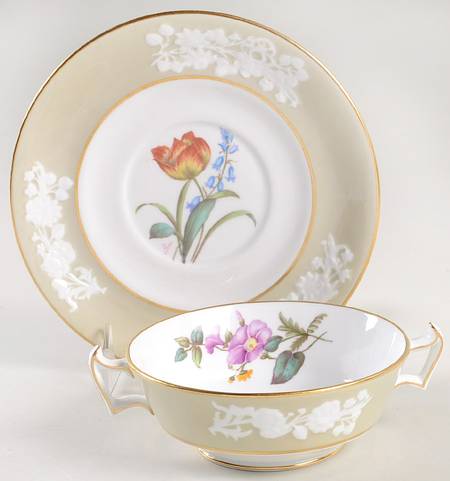 Y2855 Footed Cream Soup Bowl & Saucer Set