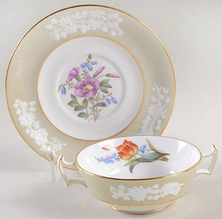 Y2855 Footed Cream Soup Bowl & Saucer Set