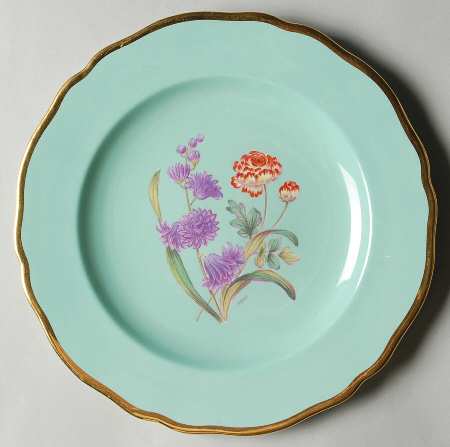 Y4593 Luncheon Plate