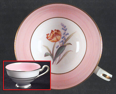 Y4625 Footed Cup