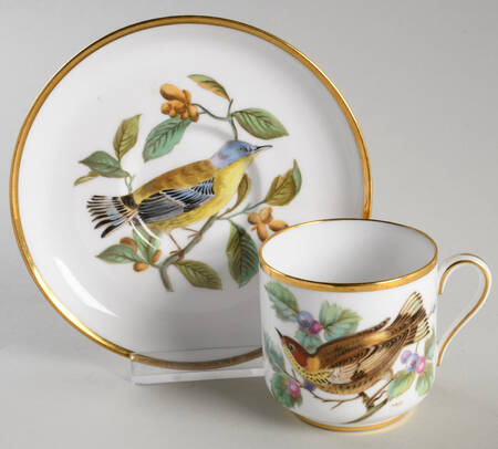 Y6437 Footed Demitasse Cup & Saucer Set by Spode