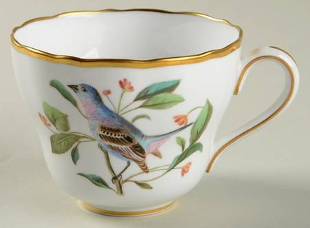 Y6437 Footed Cup