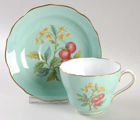 Y6630 Flat Cup & Saucer Set