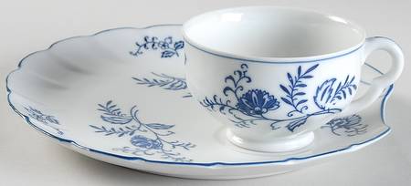Blue Dresden Snack Plate & Cup Set