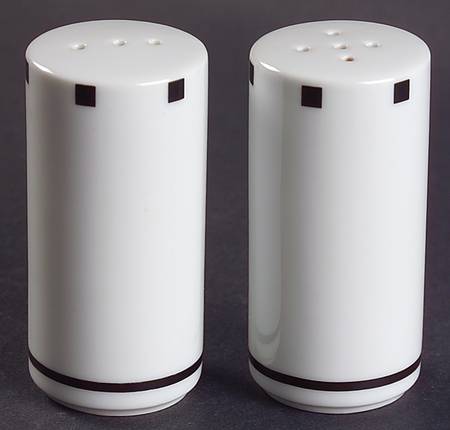 Metropolis Black Salt & Pepper Set