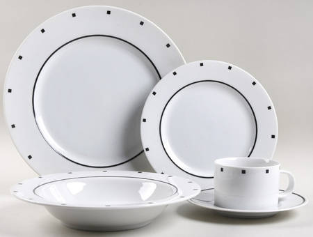 Metropolis Black 5 Piece Place Setting